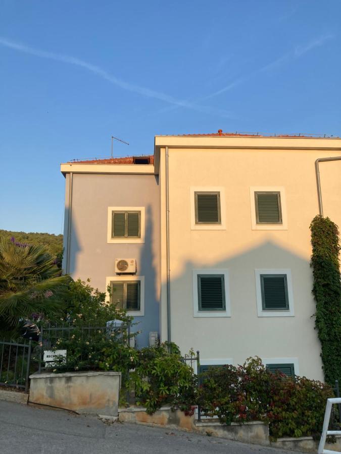 Trogir, Villa Salena, Residenz Ciovo Pearl, Slatine, Island Ciovo, Split Exteriör bild